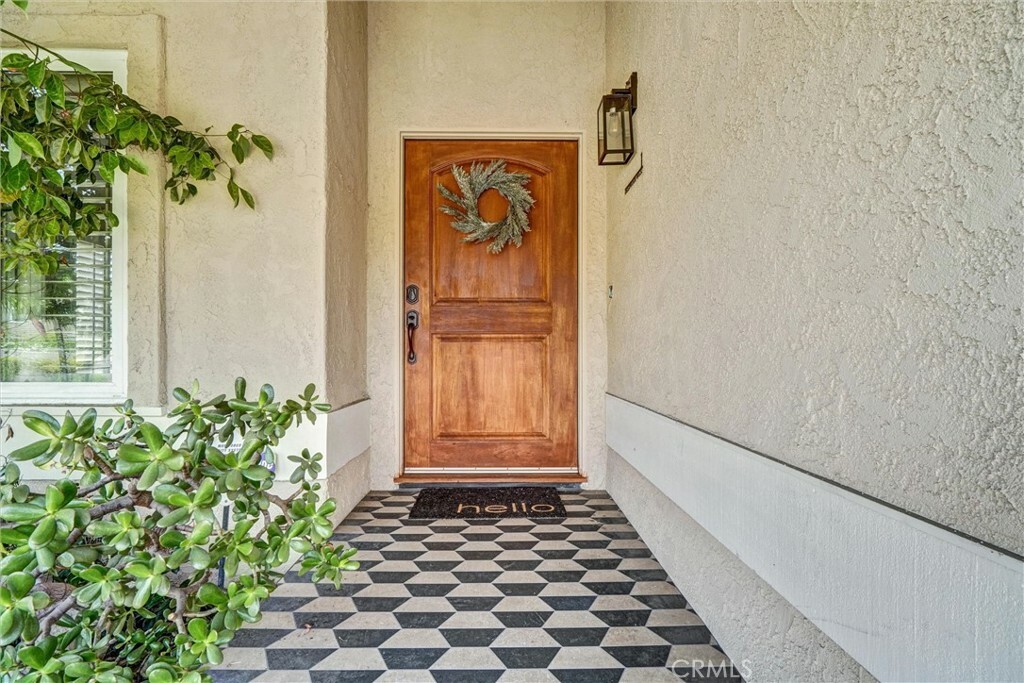 Property Photo:  1 Deerwood W  CA 92604 