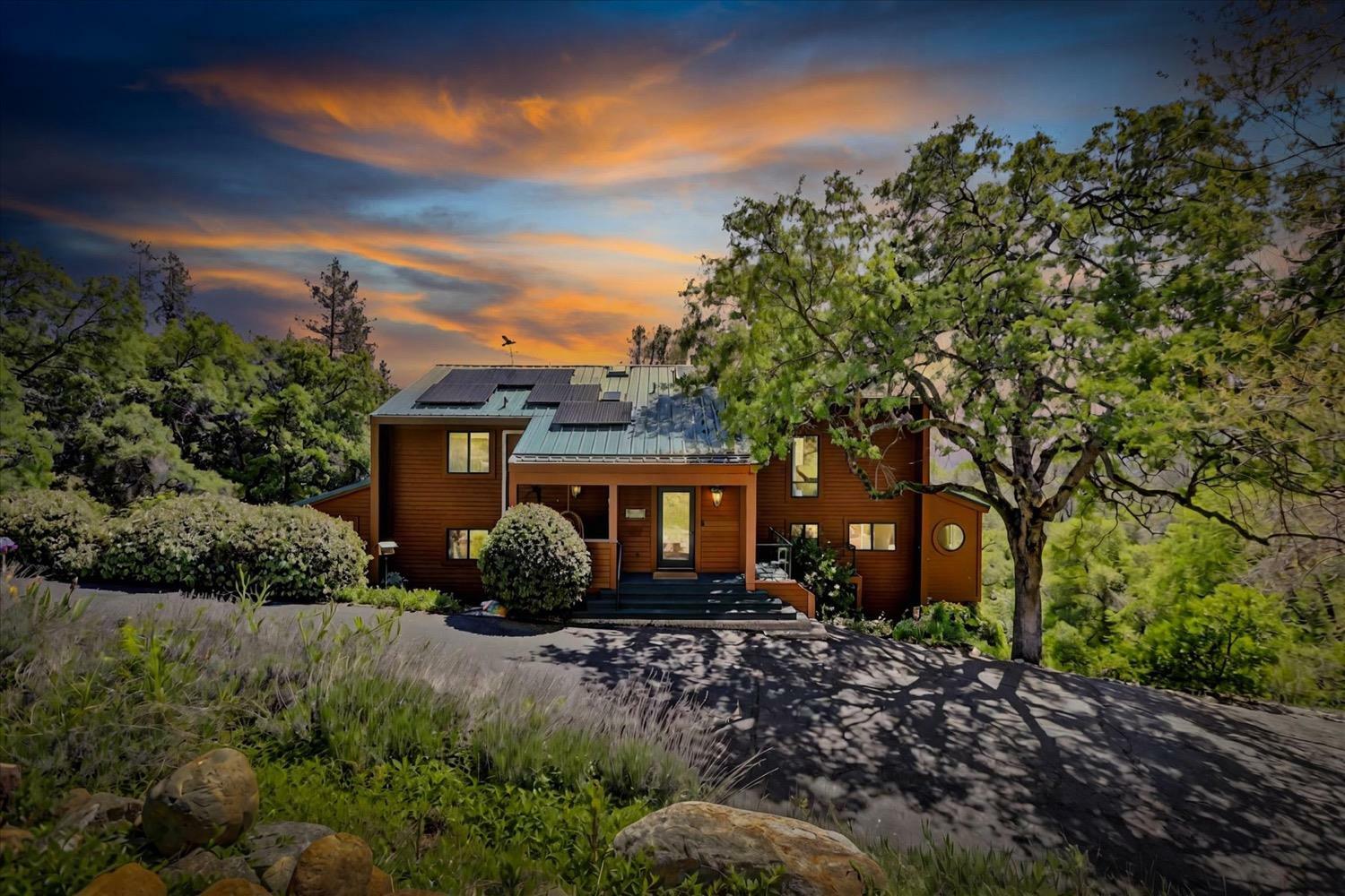 Property Photo:  10817 Cement Hill Road  CA 95959 