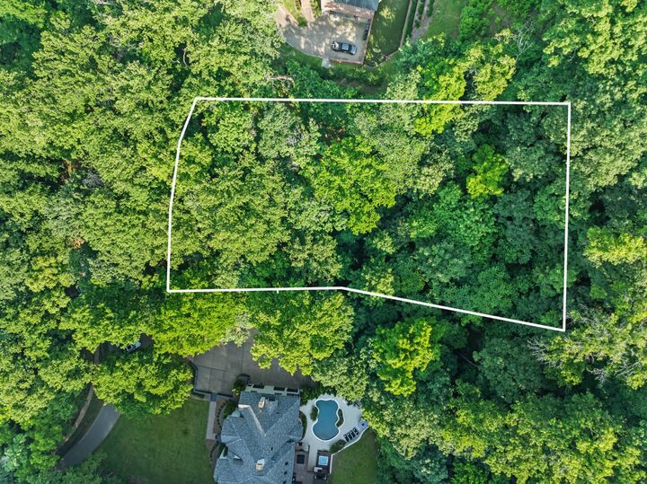 Property Photo:  35 Annandale  TN 37215 