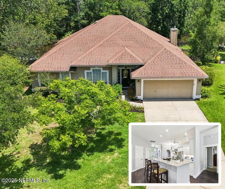 Property Photo: 1708 Bridled Tern Court FL 32003