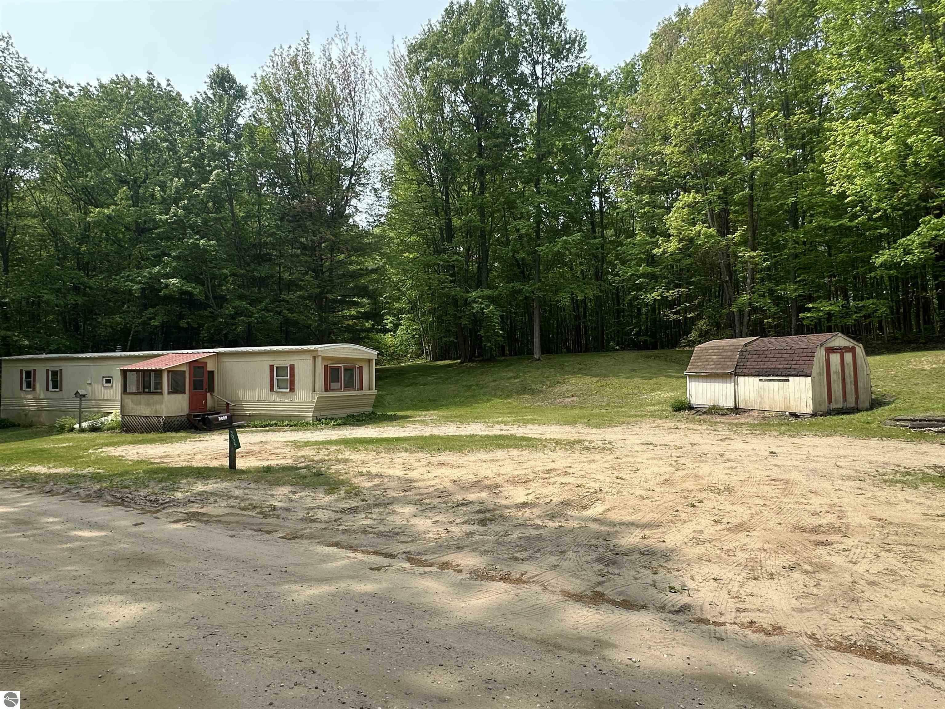 Property Photo:  3035 Cedar Shores Drive  MI 48625 