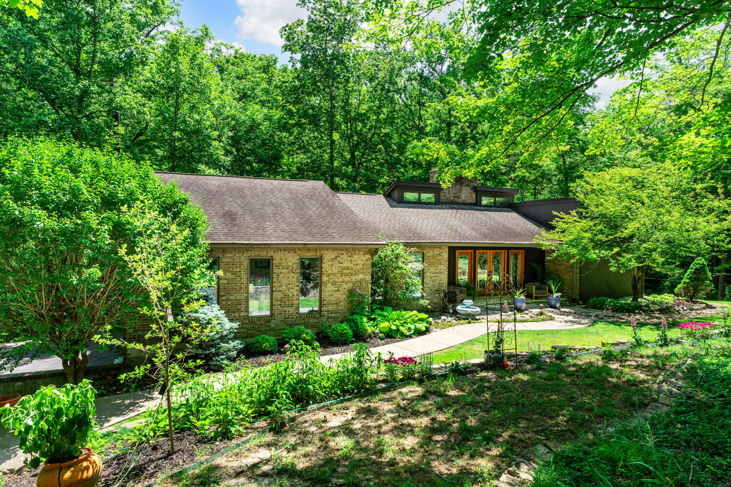 Property Photo: 2709 Longbranch Road KY 41091