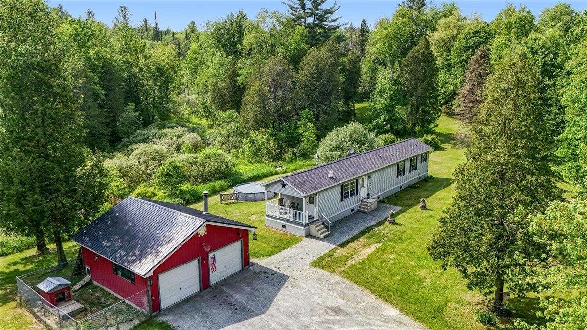 4611 W Berkshire Road  Enosburg VT 05450 photo