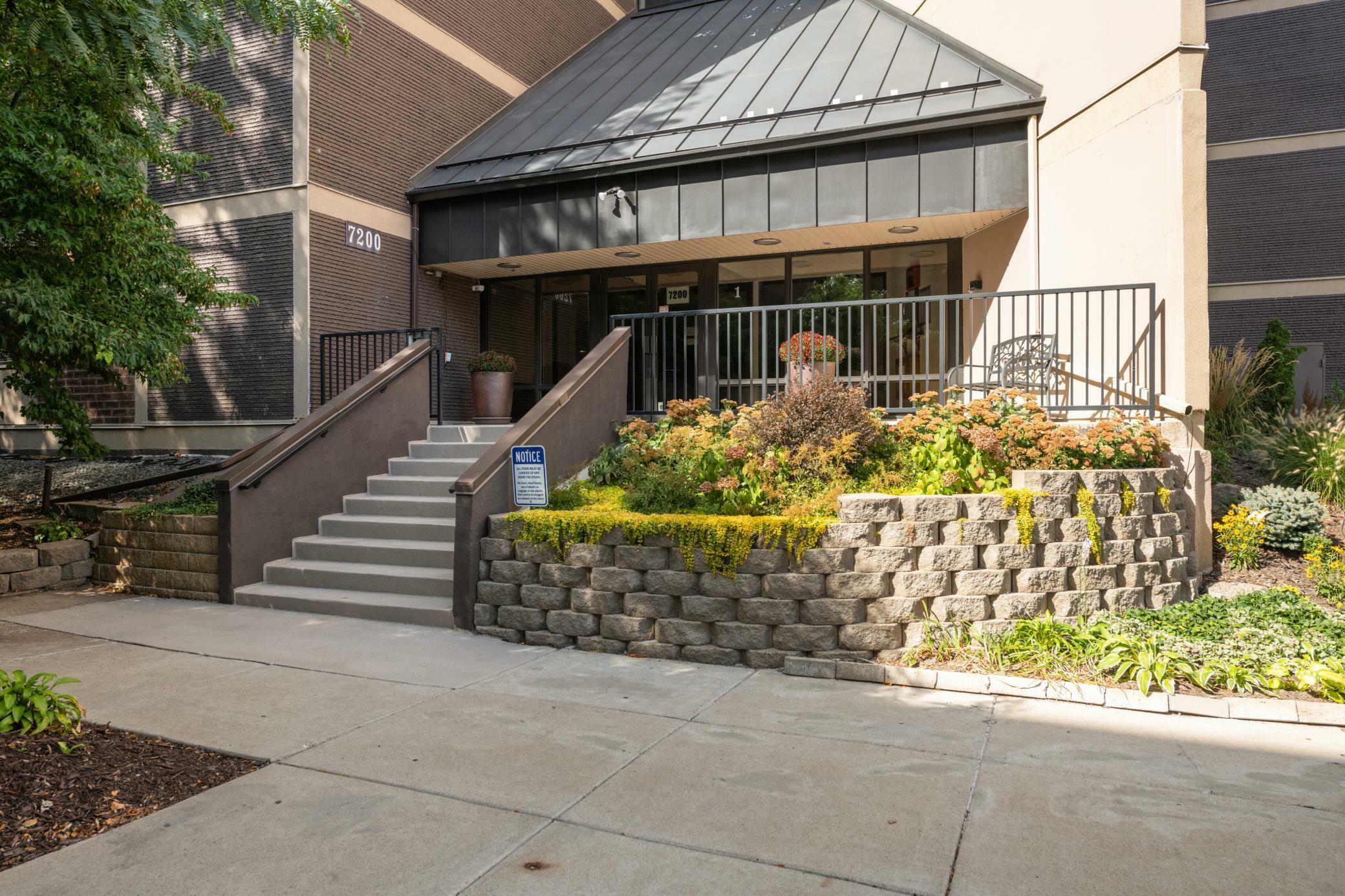 Property Photo: 7200 York Avenue S 608 MN 55435