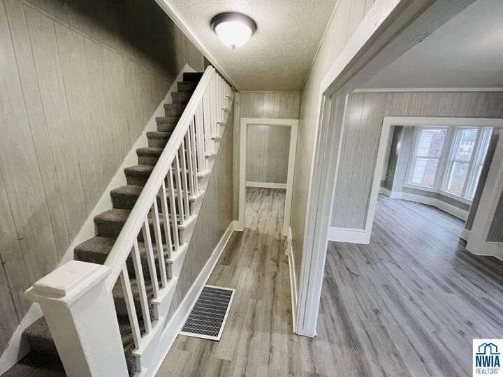Property Photo:  916 15th St  IA 51105 