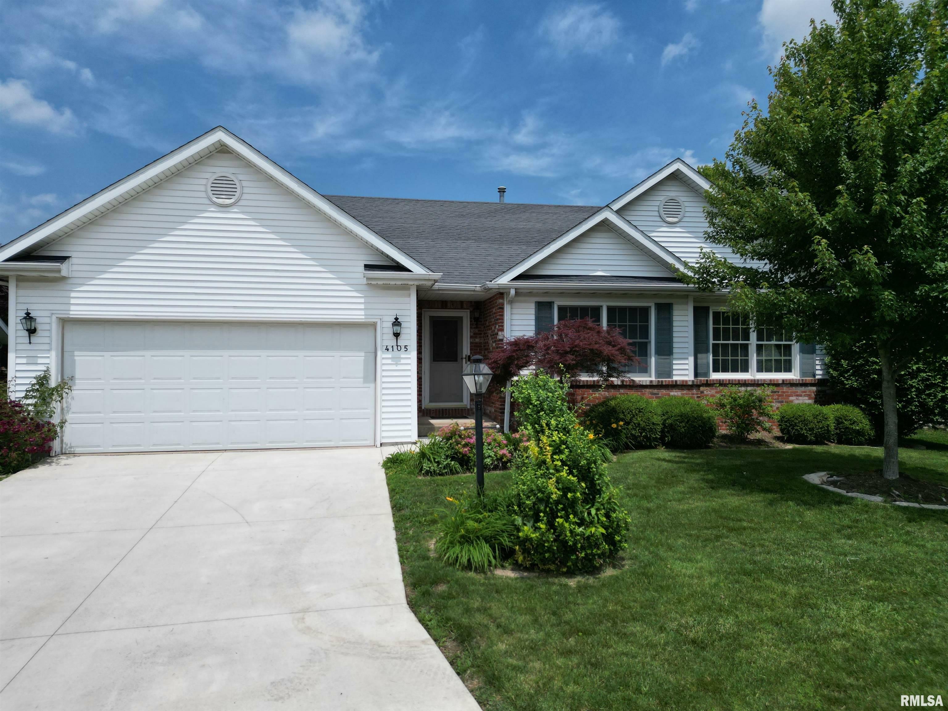 4105 Richards Way  Peoria IL 61615 photo