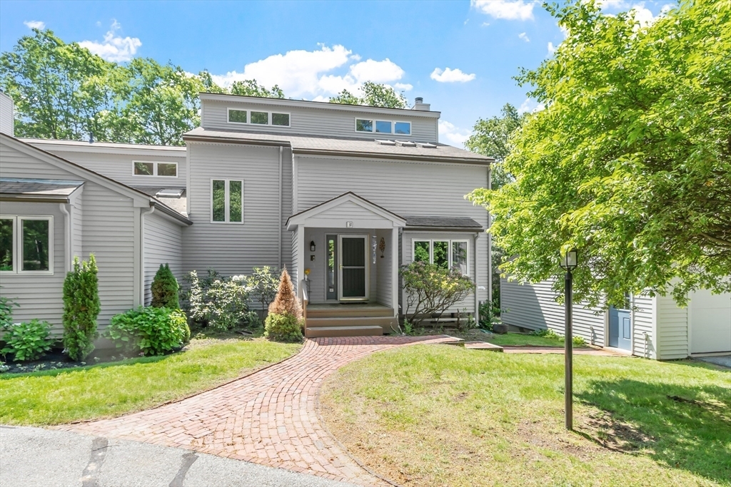 Property Photo:  31 Monadnock Drive 31  MA 01886 