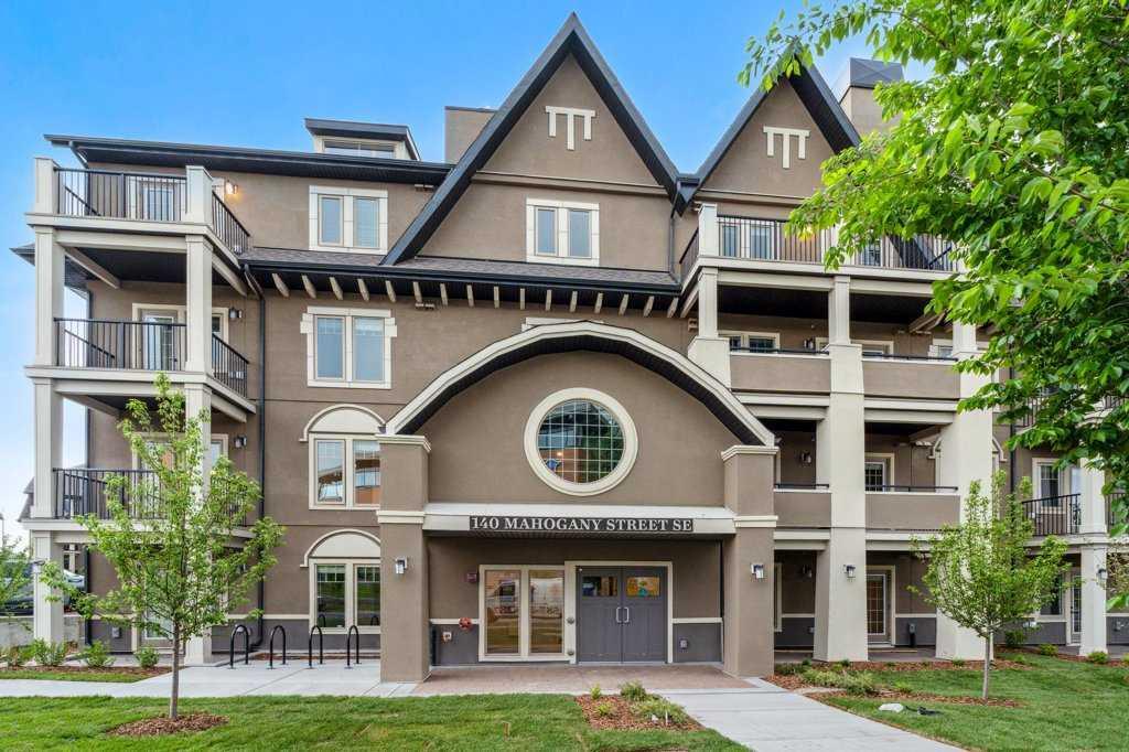 Property Photo: 140 Mahogany Street SE 306 AB T3M 4E1