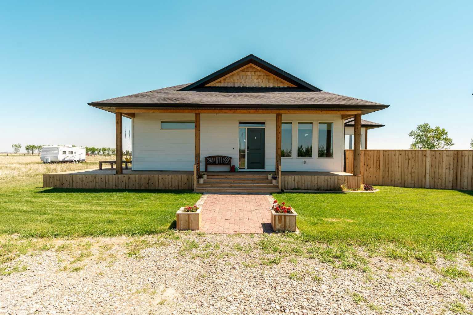 Property Photo: 75 Deer Path Meadow AB T0L 0Z0
