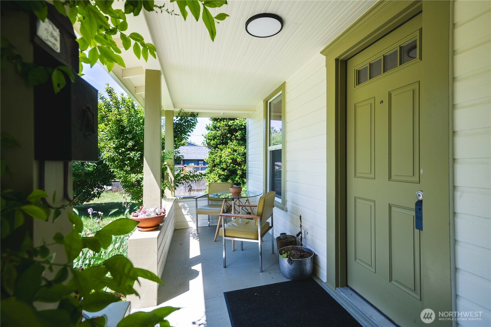 Property Photo: 1612 7th Street WA 98221