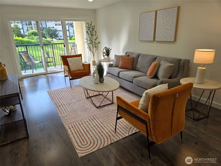 Property Photo:  12700 NE 8th Street E308  WA 98005 