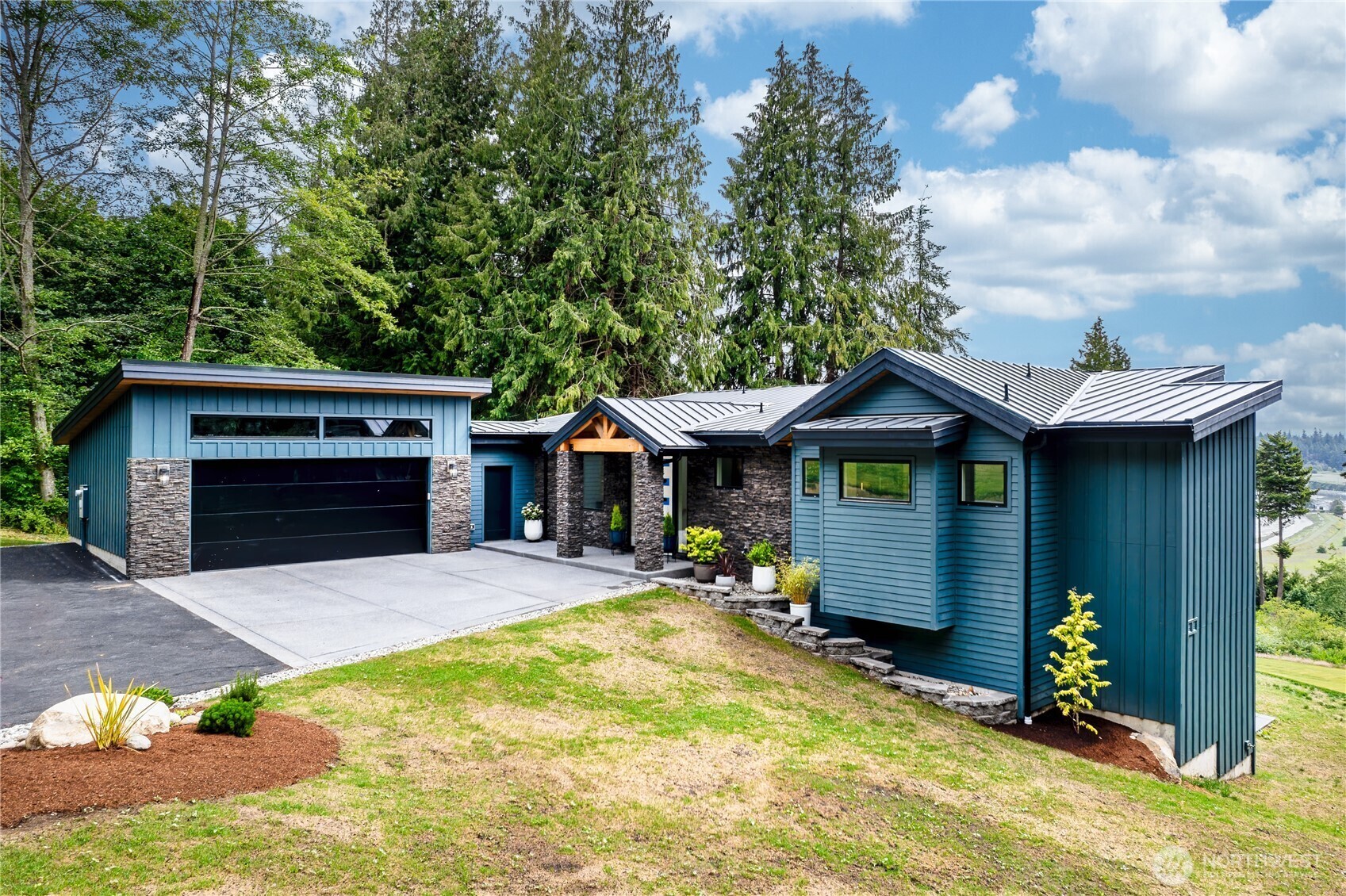 501  Vesper Way  Camano Island WA 98282 photo