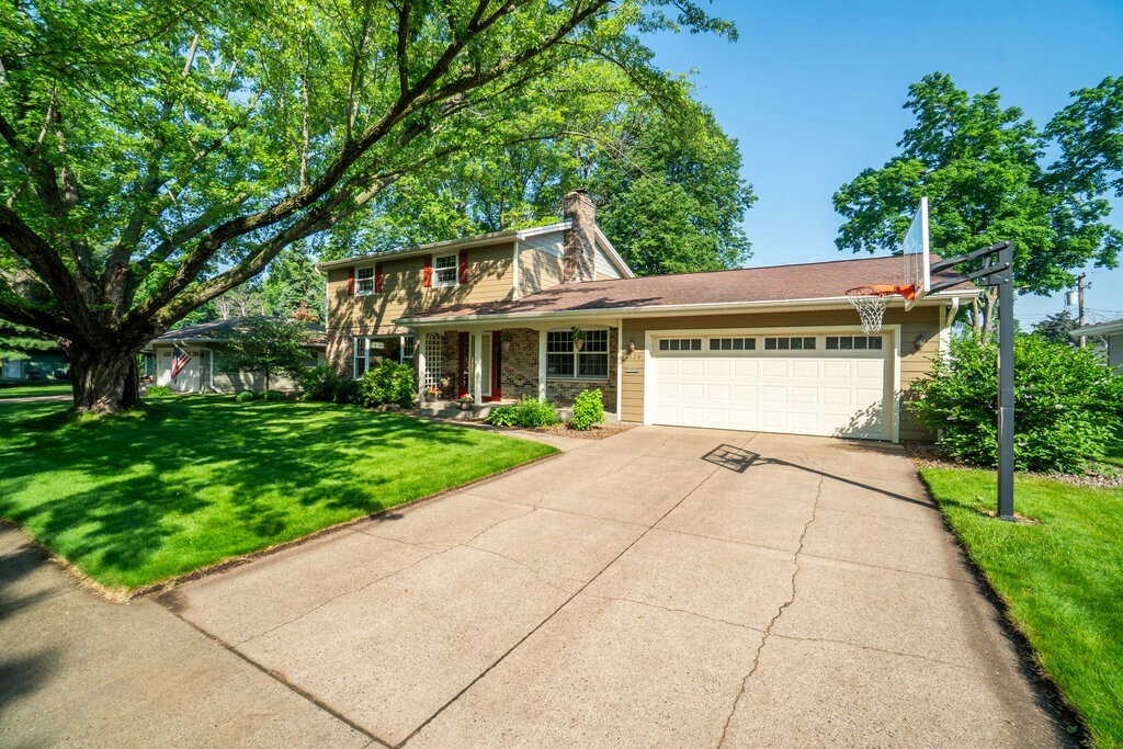 Property Photo: 1320 Bradley Avenue WI 54701