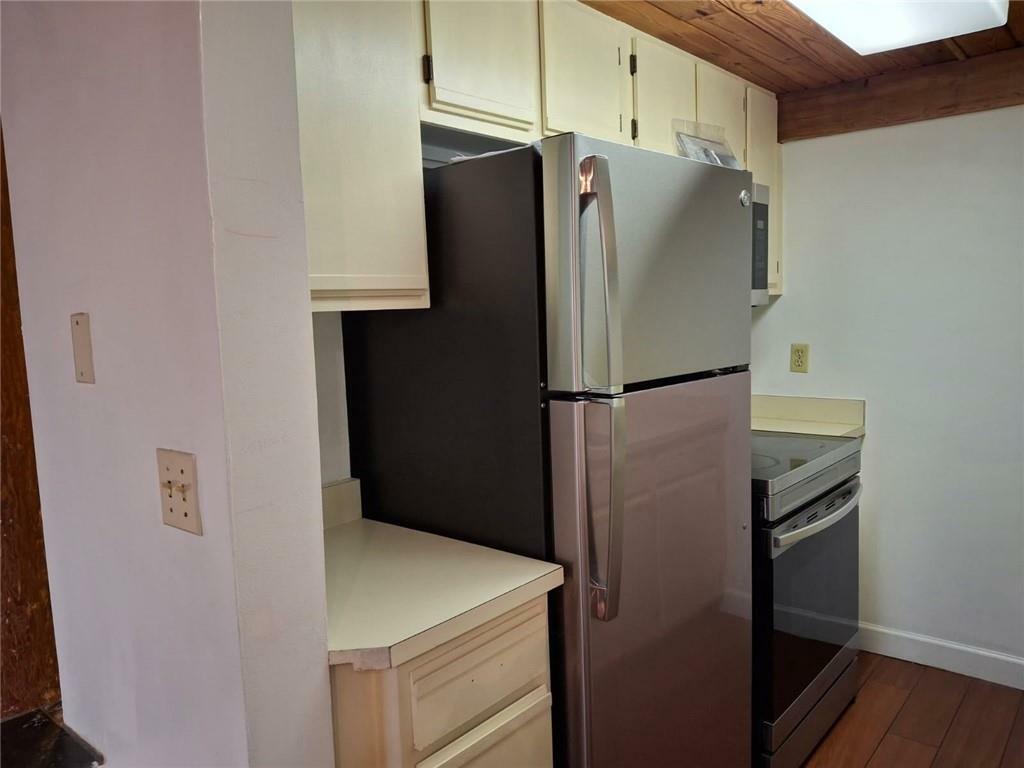 Property Photo: 15 Higgins Street 106 RI 02917