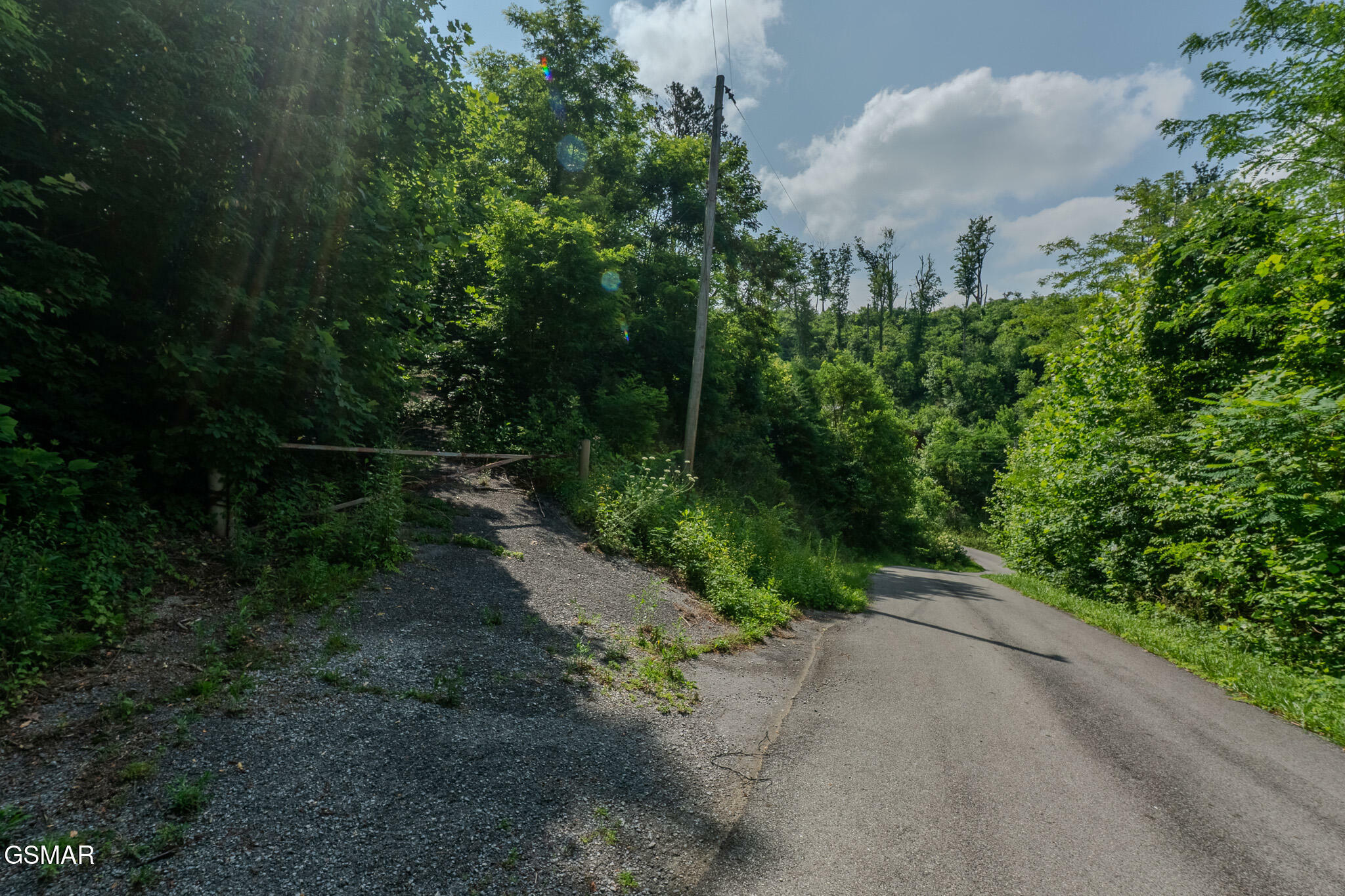 Property Photo: 361 Oakwood Drive TN 37876