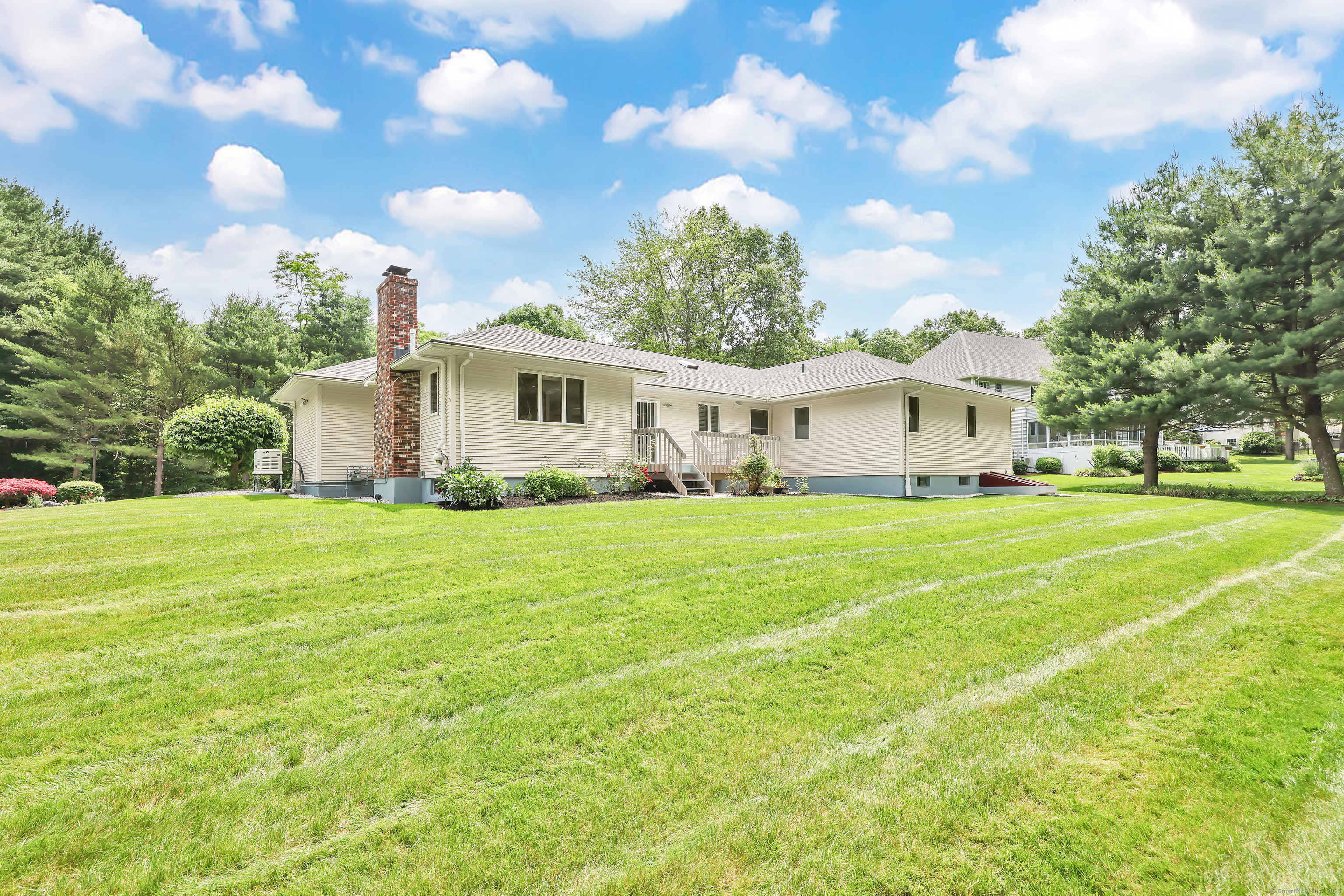 Property Photo: 12 Jonathan Lane CT 06074