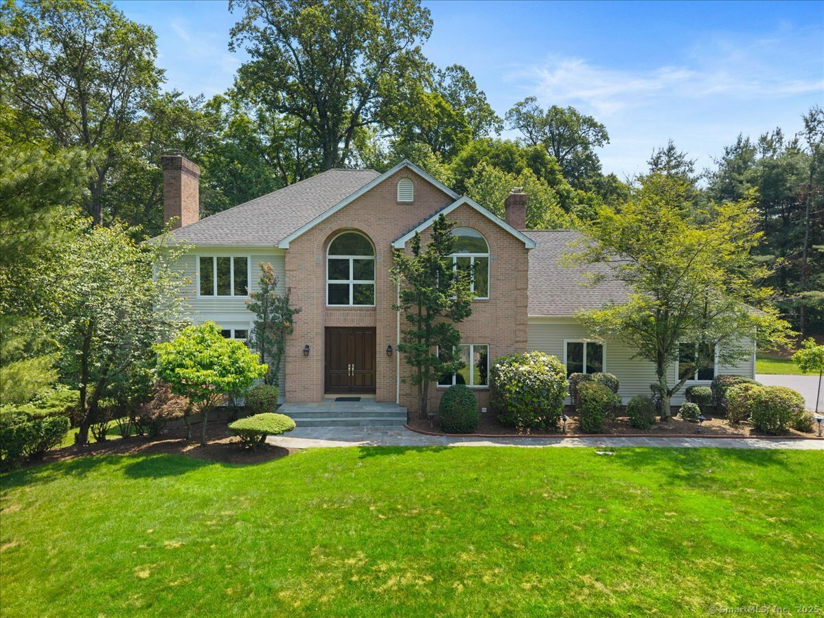 1 Mountaincrest Drive  Cheshire CT 06410 photo