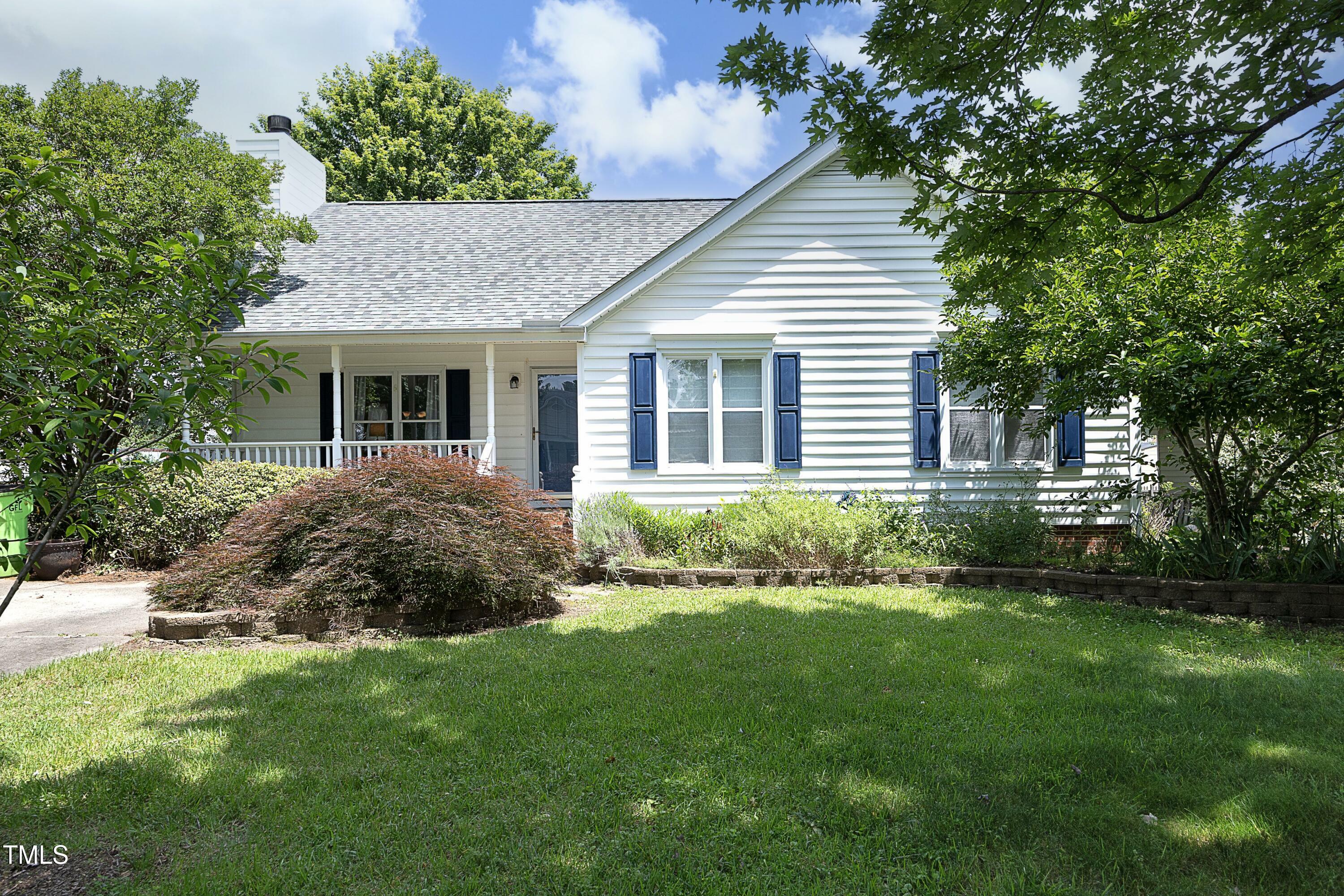 Property Photo: 109 Perry Farms Drive NC 27502