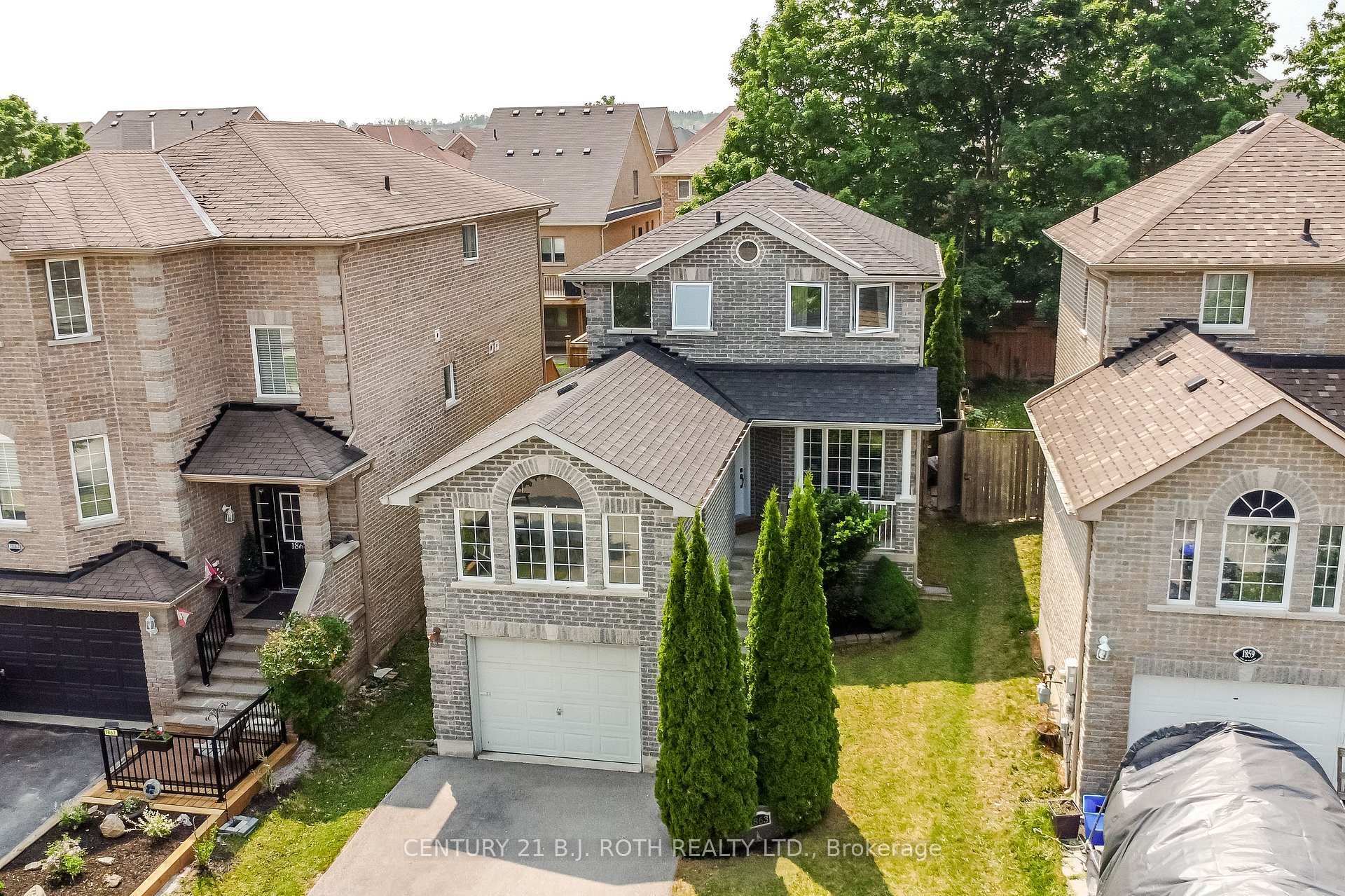 Photo de la propriété: 1863 Swan Street ON L9S 0B2