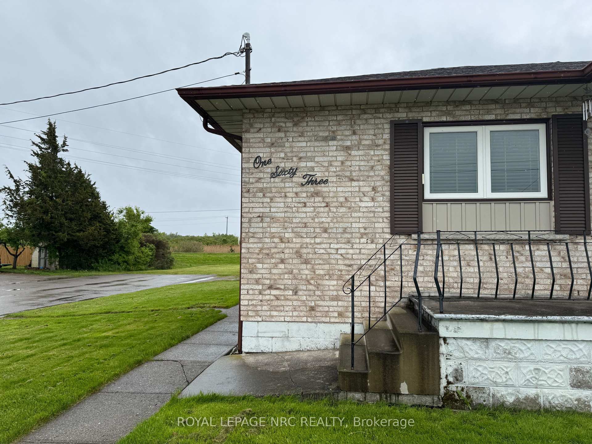 Property Photo: 163 Johnston Street ON L3K 1H2