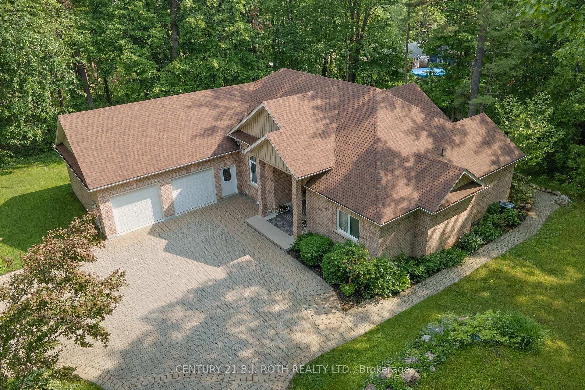 Property Photo: 3925 Algoma Avenue ON L9S 2M4
