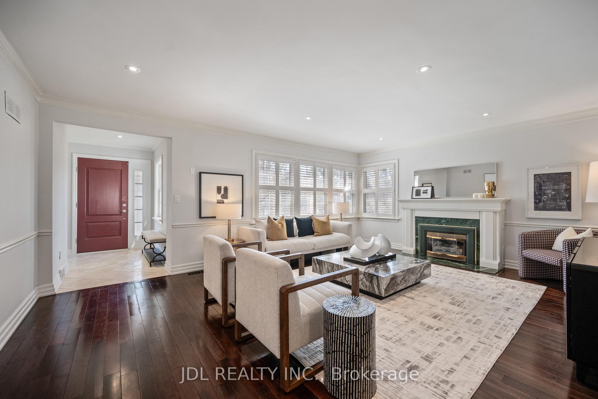 Property Photo: 1207 Linbrook Road ON L6J 2L5