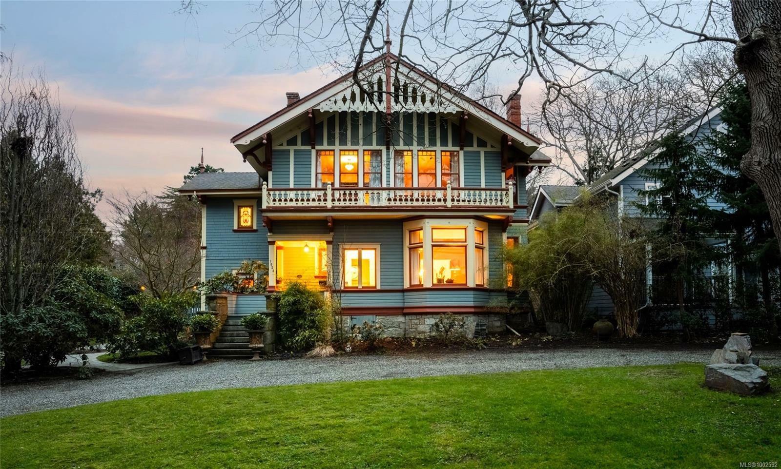 Property Photo:  1023 St. Charles St  BC V8S 3P8 