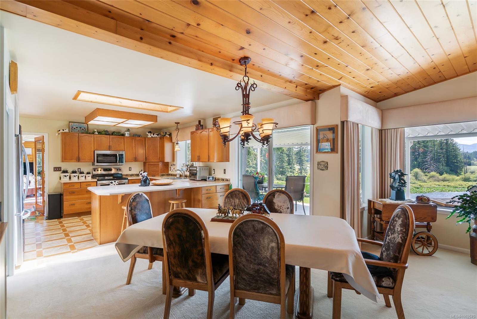 Property Photo: 2551 Braun Rd BC V9X 1W5