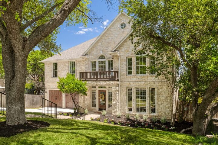Property Photo: 3437 Mulberry Creek Drive TX 78732