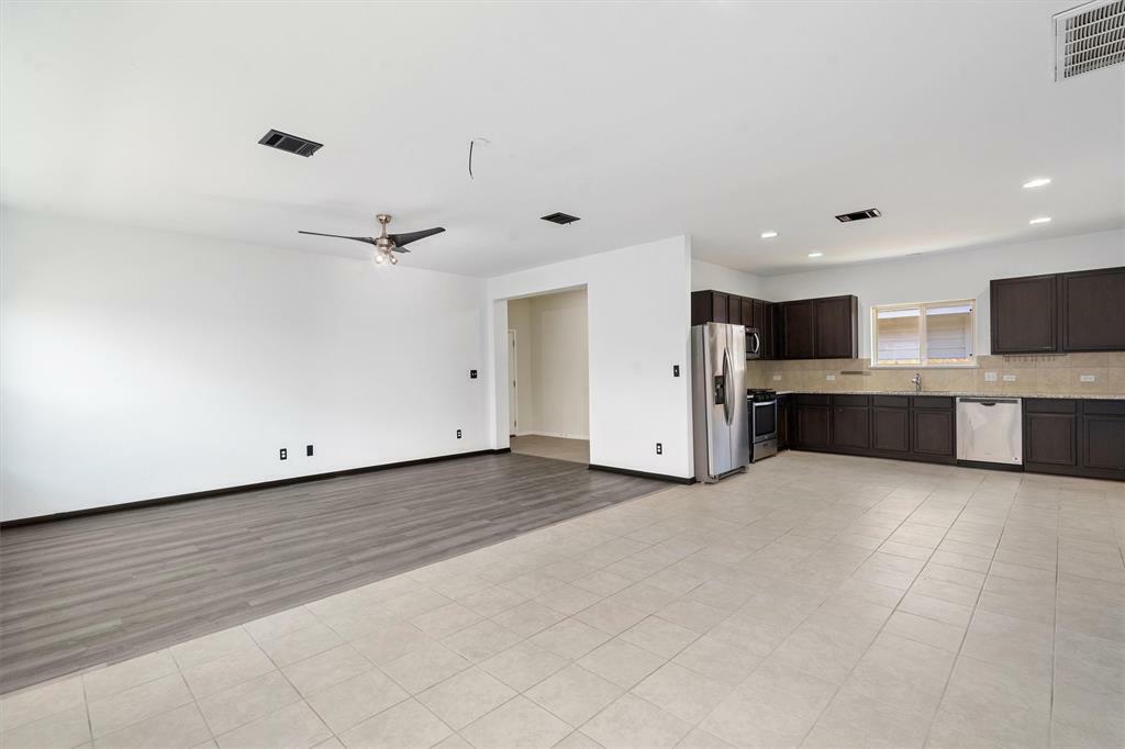 Property Photo: 217 Trailside Lane TX 78602
