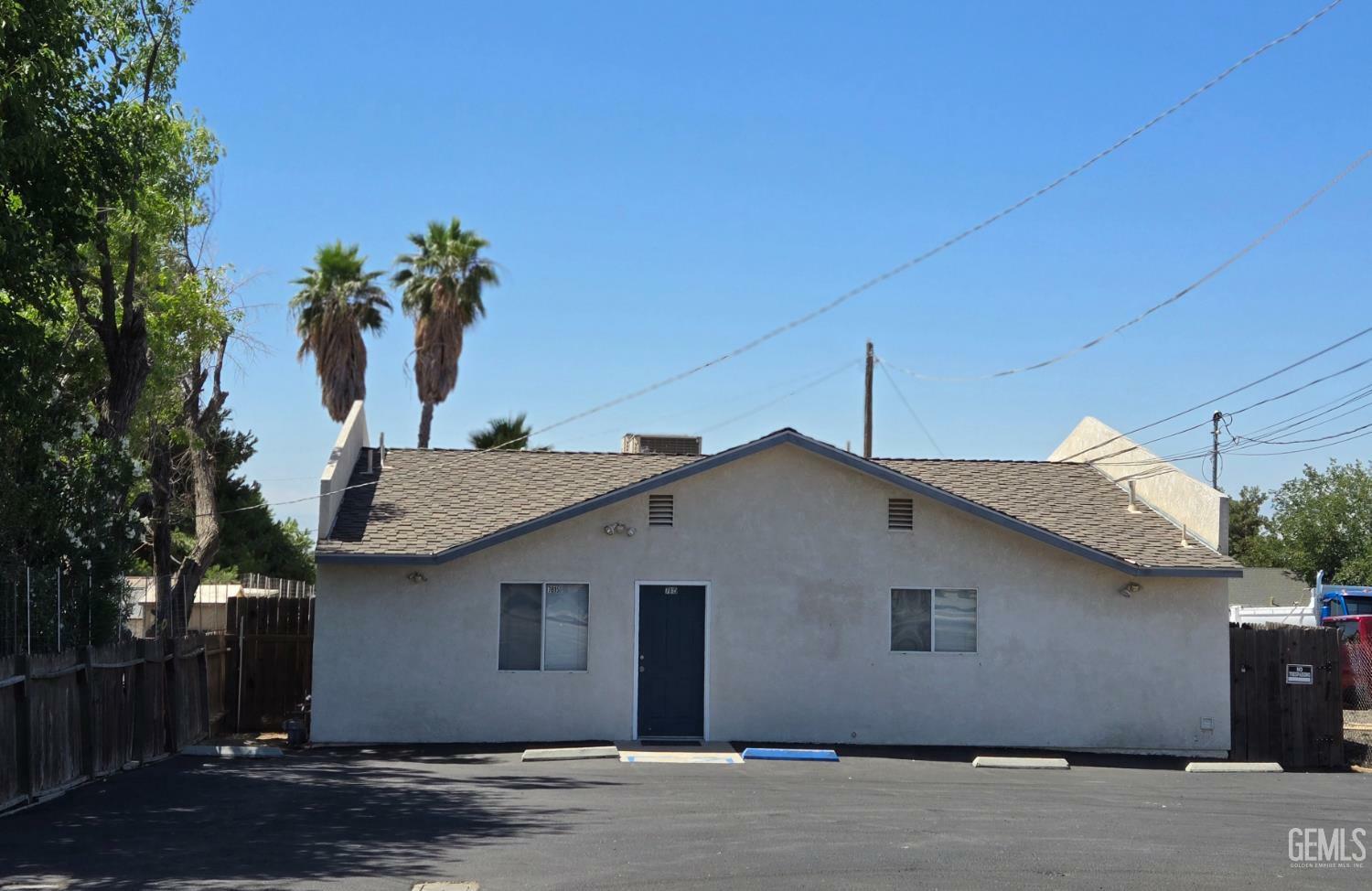 7815 Niles Street  Bakersfield CA 93306 photo