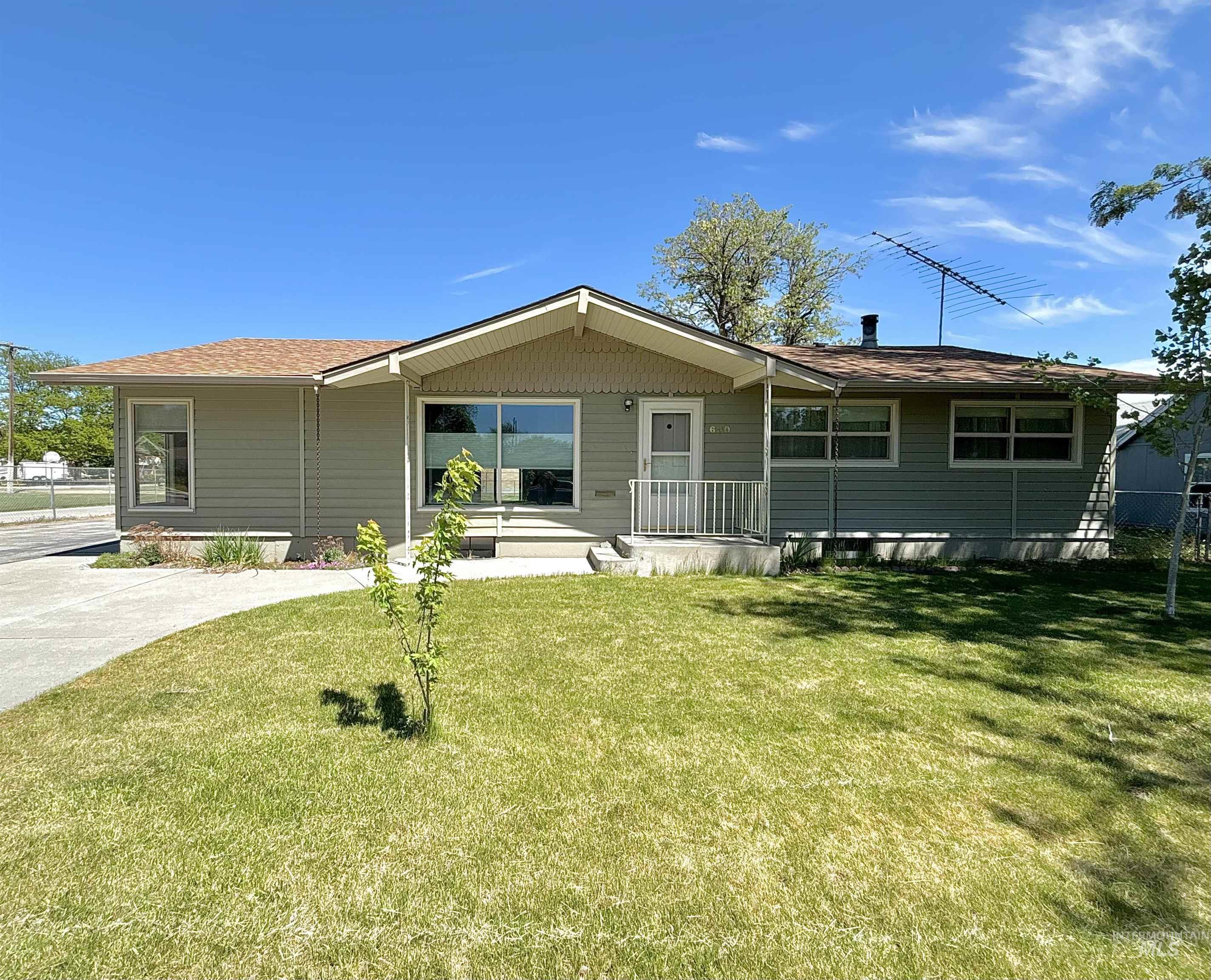 Property Photo:  600 N 9th East  ID 83647 