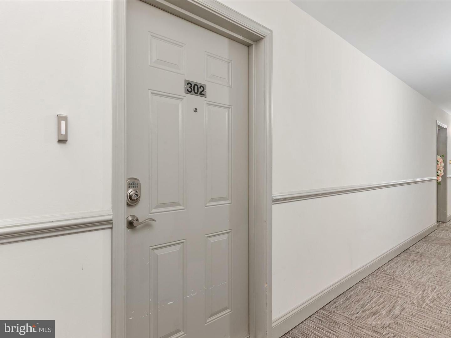 Property Photo: 2900 Shipmaster Way 302 MD 21401