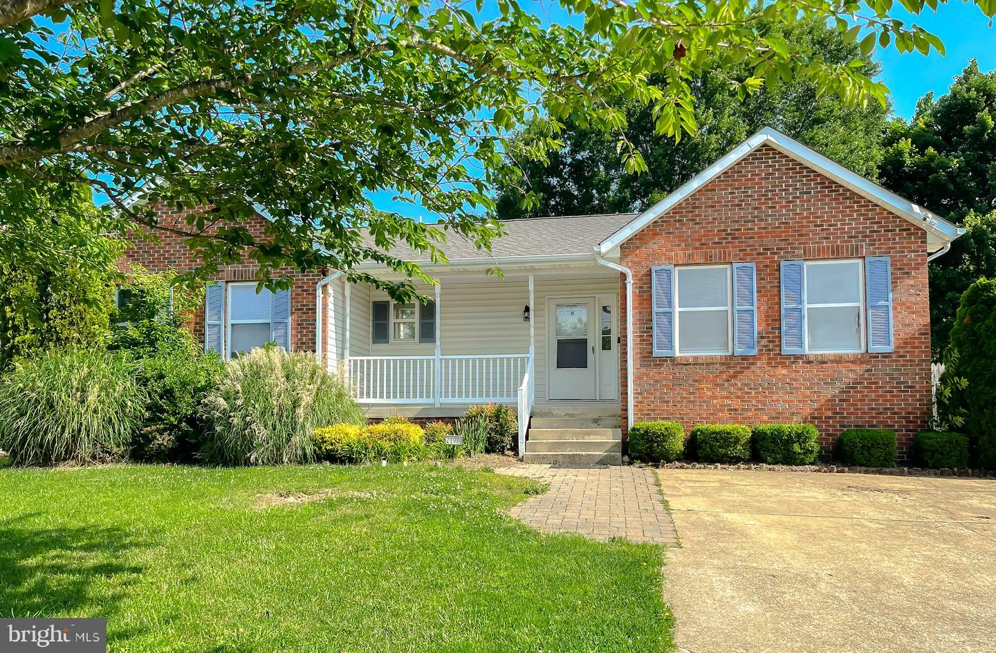 Property Photo: 21980 Clipper Drive MD 20634