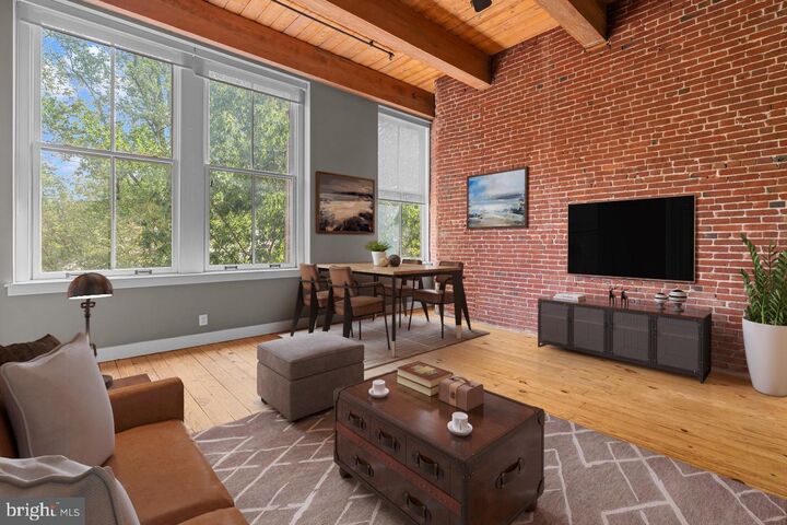 Property Photo: 309 Arch Street 13 301 PA 19106