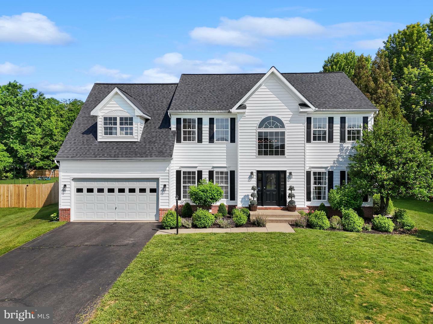 Property Photo: 7345 Iron Bit Drive VA 20186