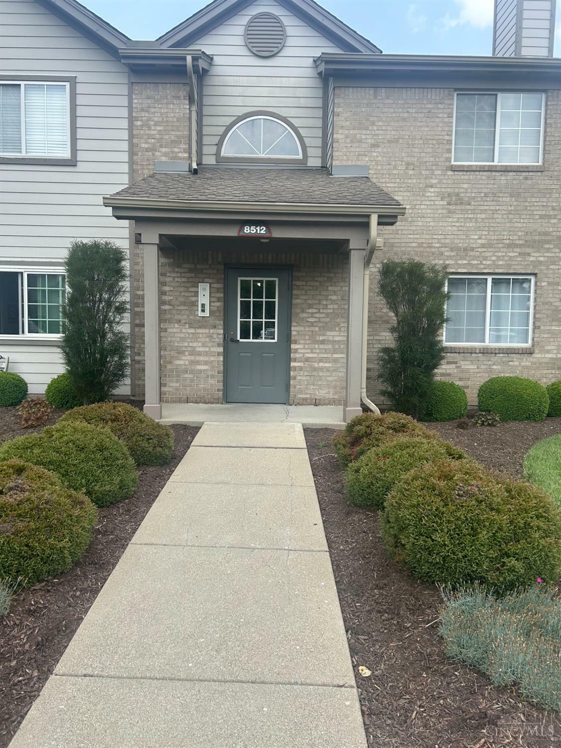 Property Photo: 8512 Breezewood Court OH 45069