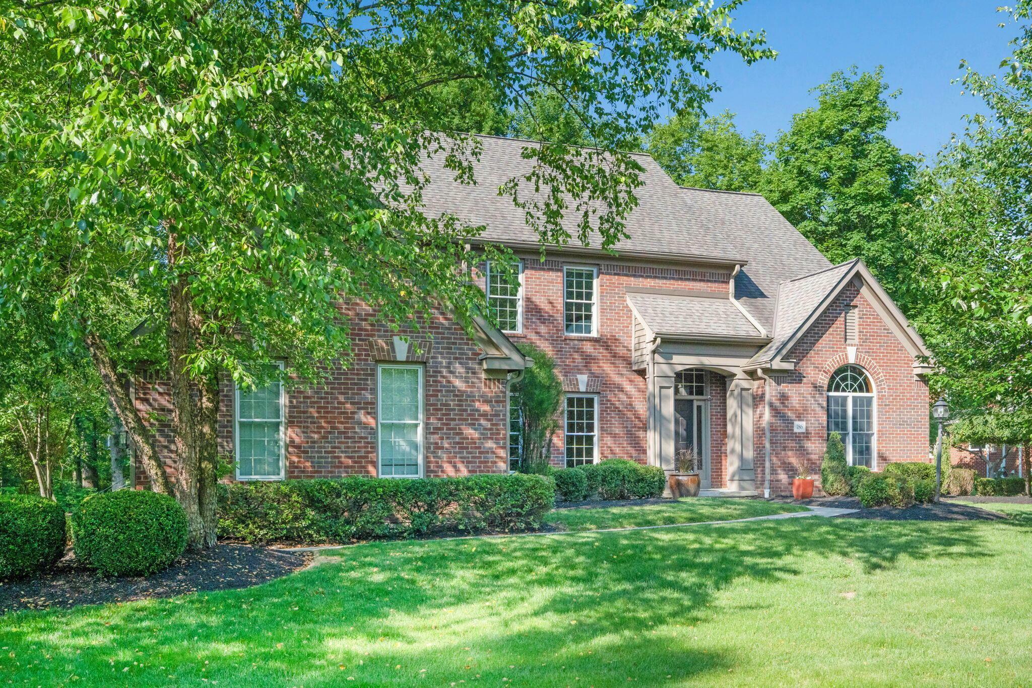 Property Photo: 186 Cressingham Lane OH 43065