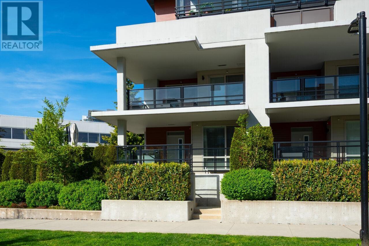 Property Photo:  108 East 8th Street Th13  BC V7L 0H1 