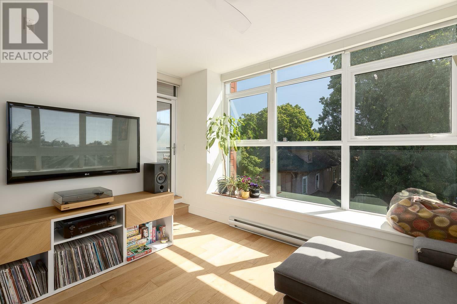 Property Photo: 2250 Commercial Drive 313 BC V5N 5P9