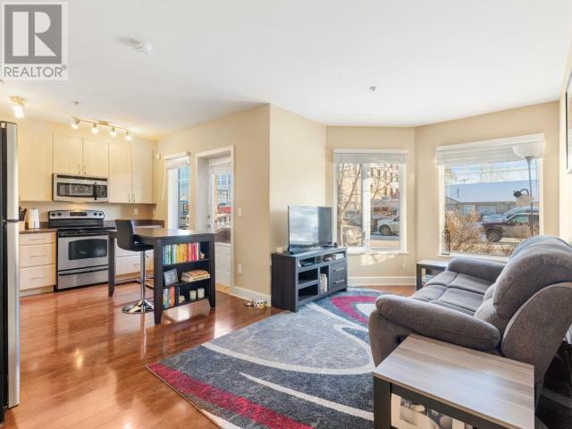 Photo de la propriété: 402-6100 6th Avenue YT Y1A 1M5