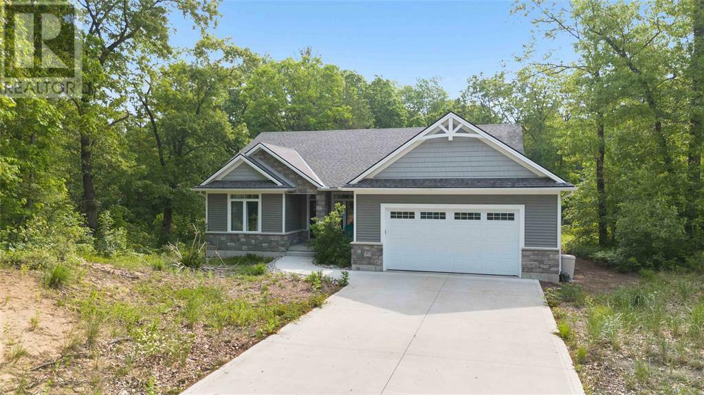 9934 Nipigon Street  Lambton Shores ON N0M 2L0 photo