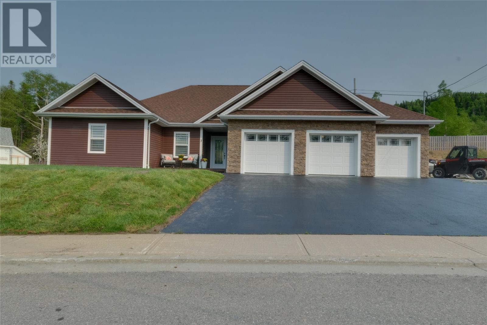Property Photo:  3 South Brook Drive  NL A0L 1K0 