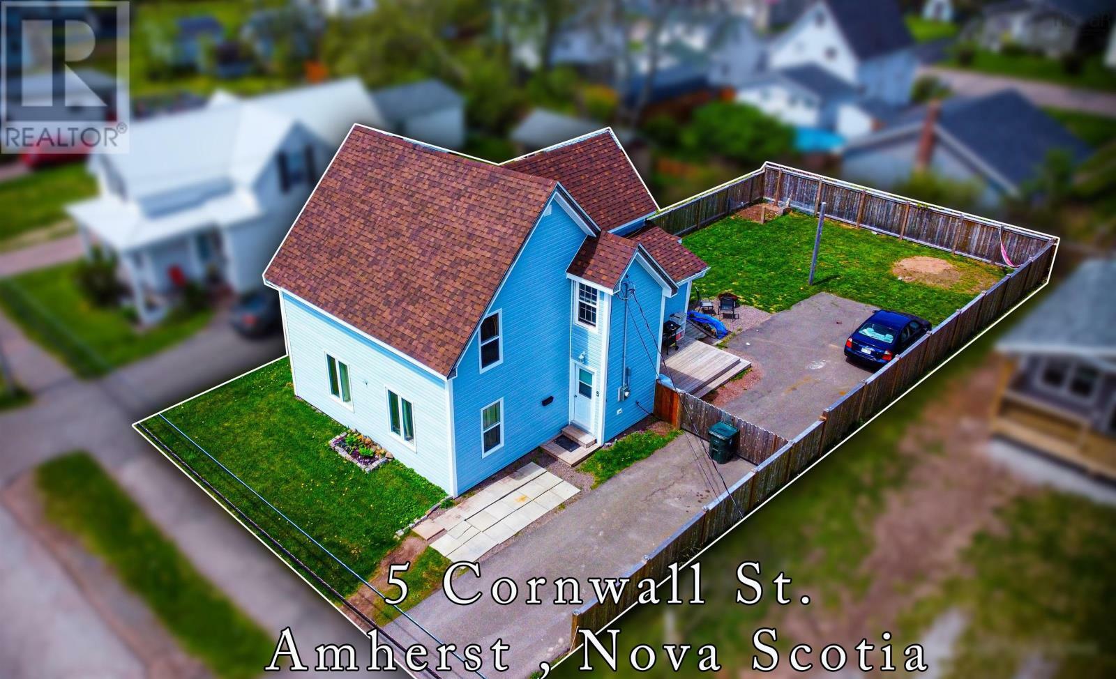 5 Cornwall Street  Amherst NS B4H 1H3 photo