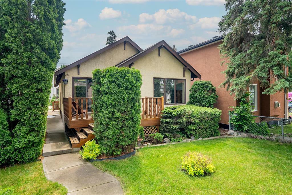 Photo de la propriété: 253 Glenwood Crescent MB R2L 1K3