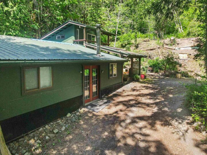 Property Photo: 4139 Slesse Road BC V4Z 1B3