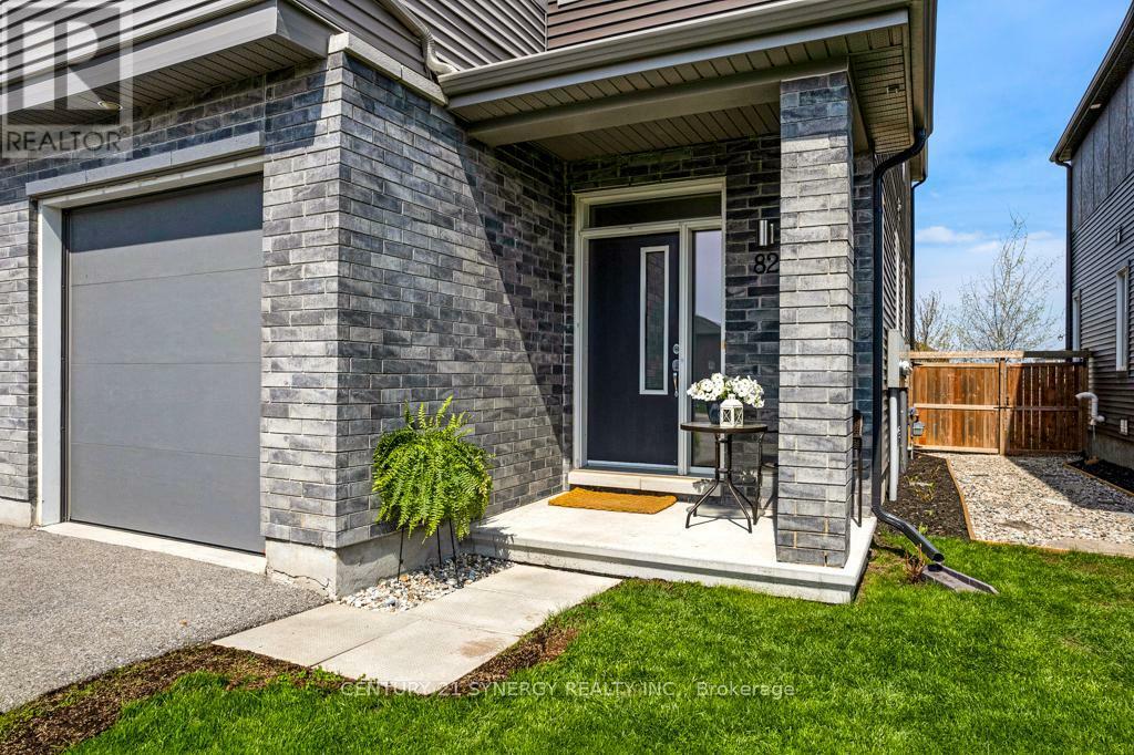 Property Photo: 82 Riddell Street ON K7C 0J7