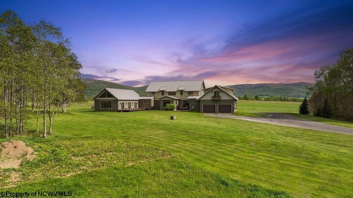 Property Photo: 170 Jaybee Way WV 26260