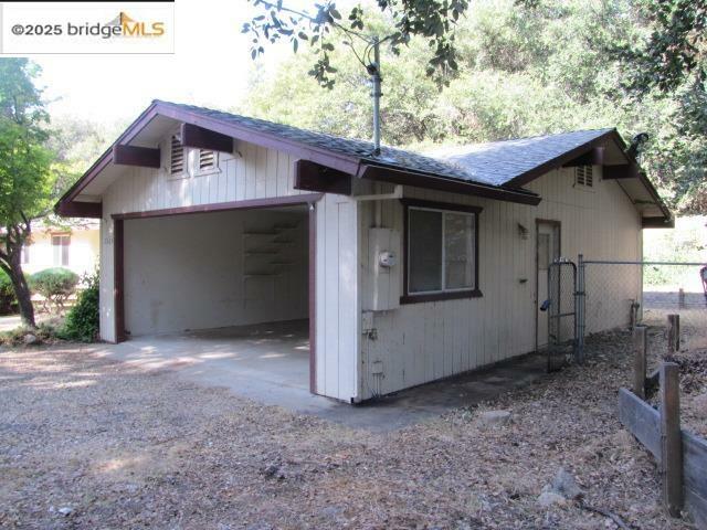 Property Photo: 2364 Rainbow Rd. CA 95338