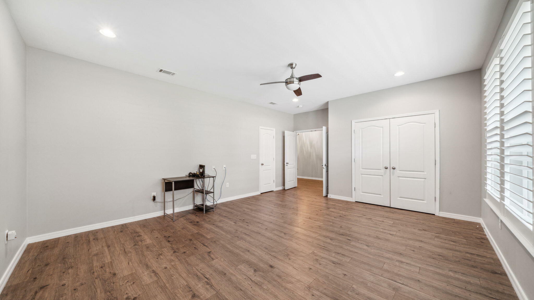 Property Photo: 521 Shelter Cove Drive FL 32459